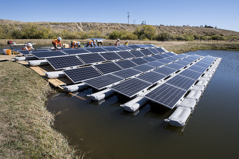 vízi napelempark építés