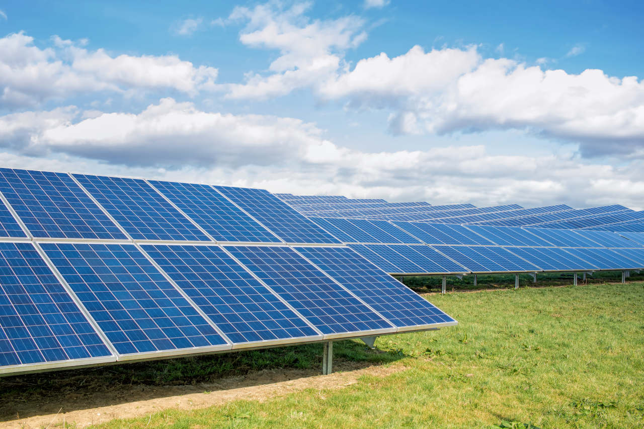 Új szabályozás a napelemes fejlesztések piacán – az ASTRASUN Solar Nyrt. tájékoztatása 